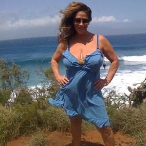 Meet your Posher, Constance